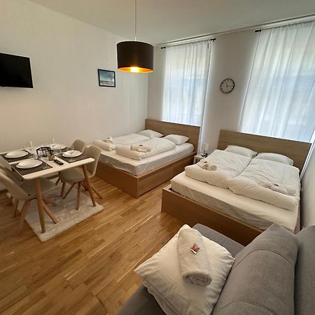 Cozy 5-Person Apartment In Vienna 6 Exterior foto