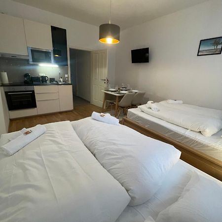 Cozy 5-Person Apartment In Vienna 6 Exterior foto