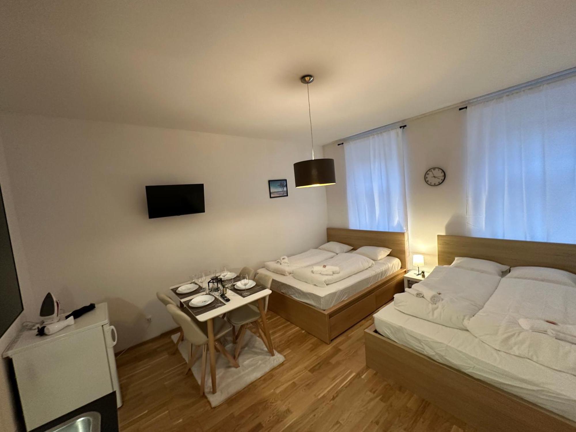 Cozy 5-Person Apartment In Vienna 6 Exterior foto