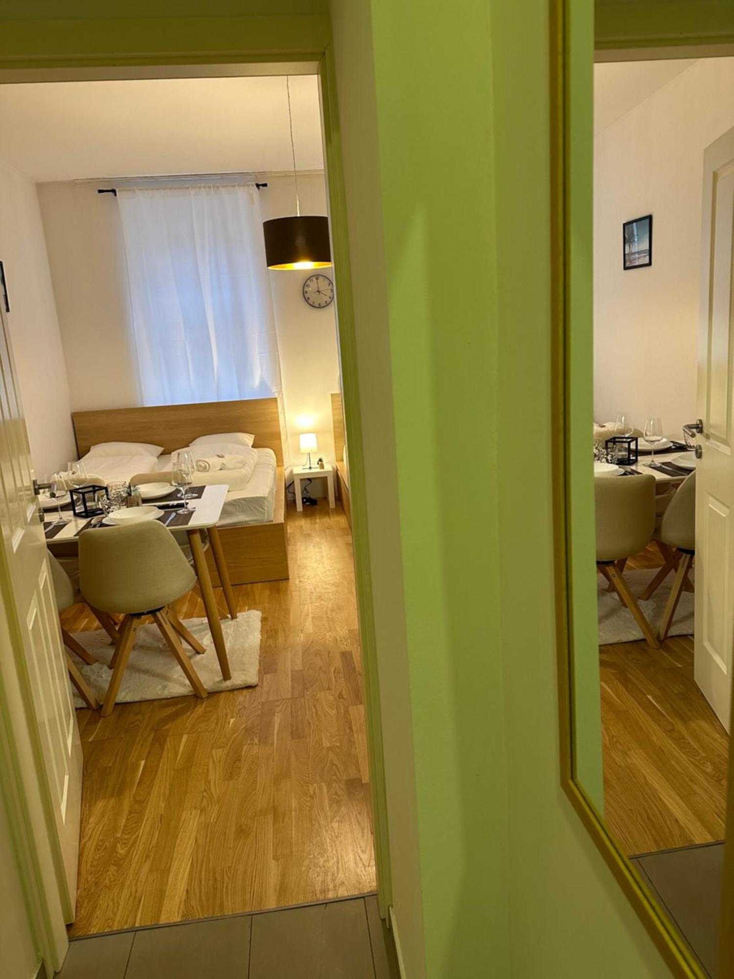 Cozy 5-Person Apartment In Vienna 6 Exterior foto